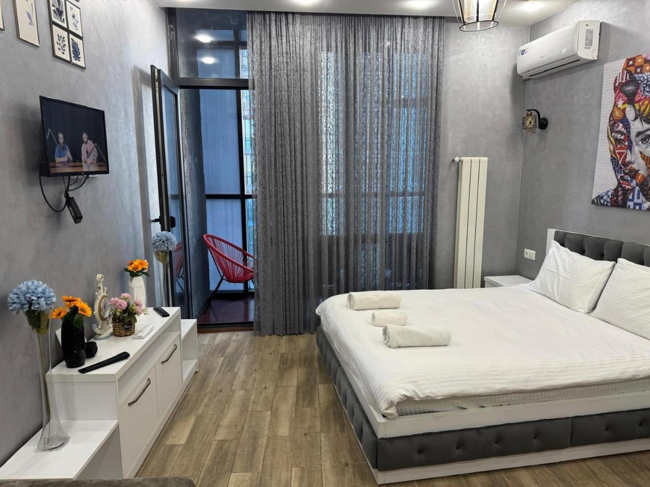 Dar Building 19 Apartment Batumi Exterior photo